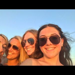 Meet your Posher, Lilly kate